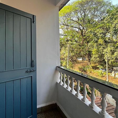 Shenvi Homestay, Олд Гоа Екстериор снимка